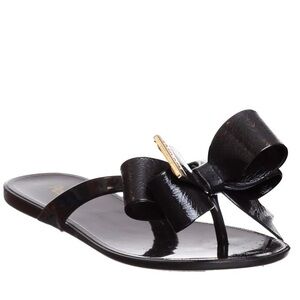 NEW!! Girls Petite Jolie Nassau Black Patent Flip Flops Size 11.5